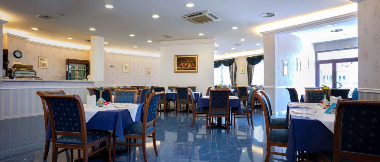 Hotel Hermitage Полла Экстерьер фото